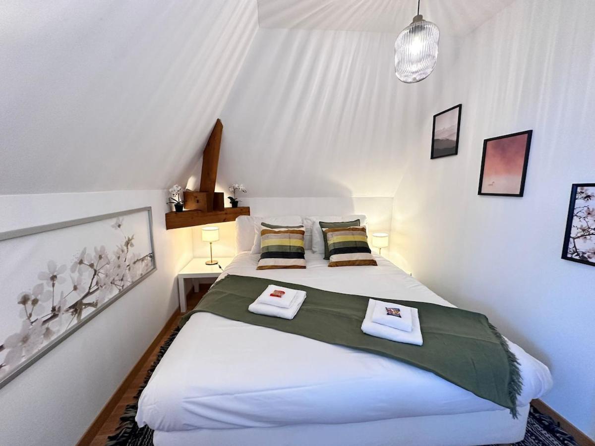 S Bayleved'Air Duplex Vue Chateau, Balneo Et Sauna Sedan Bagian luar foto