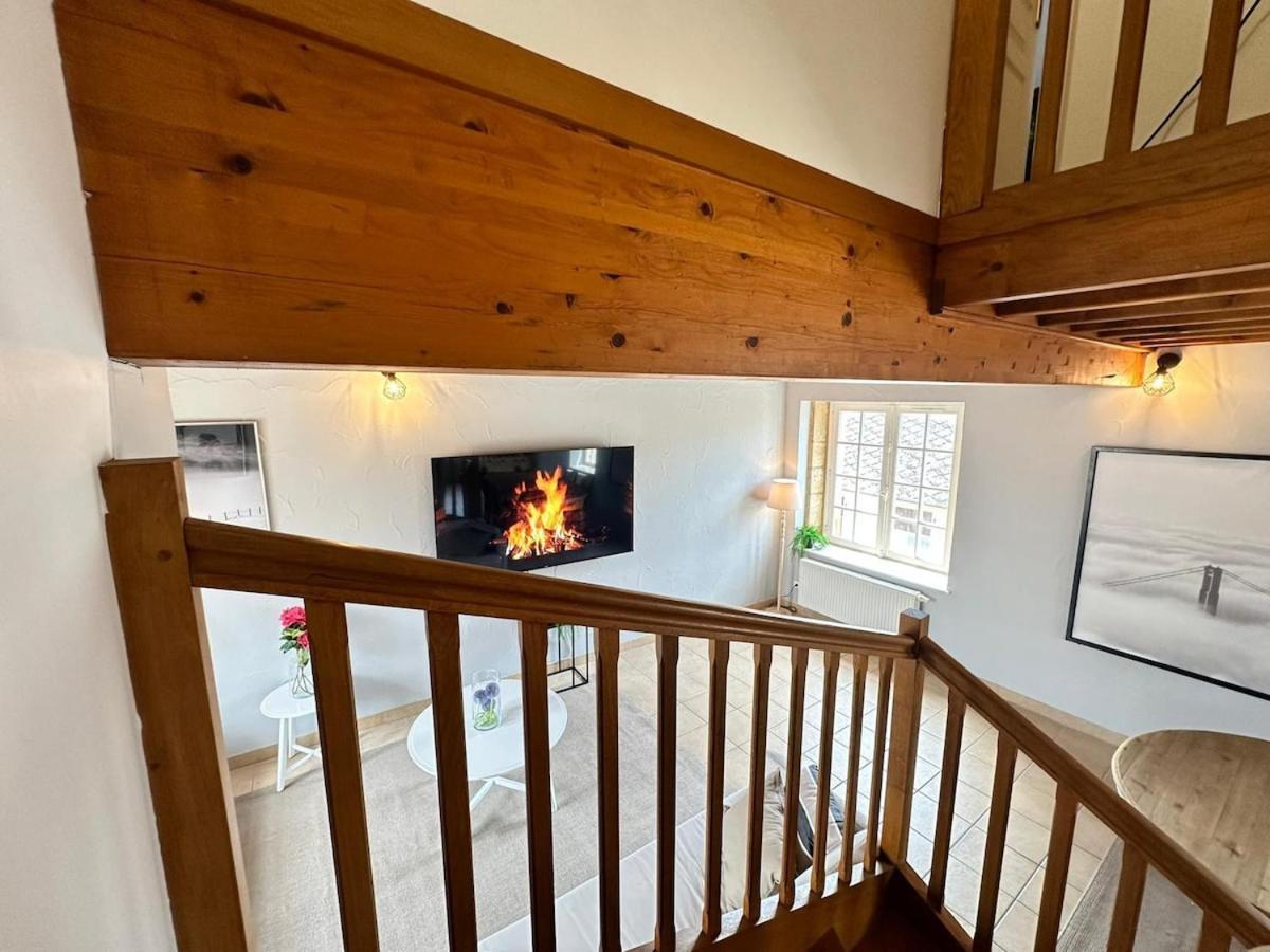 S Bayleved'Air Duplex Vue Chateau, Balneo Et Sauna Sedan Bagian luar foto