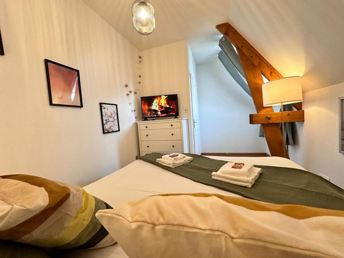 S Bayleved'Air Duplex Vue Chateau, Balneo Et Sauna Sedan Bagian luar foto