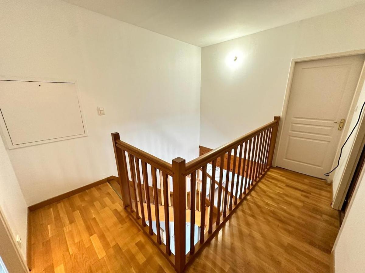 S Bayleved'Air Duplex Vue Chateau, Balneo Et Sauna Sedan Bagian luar foto