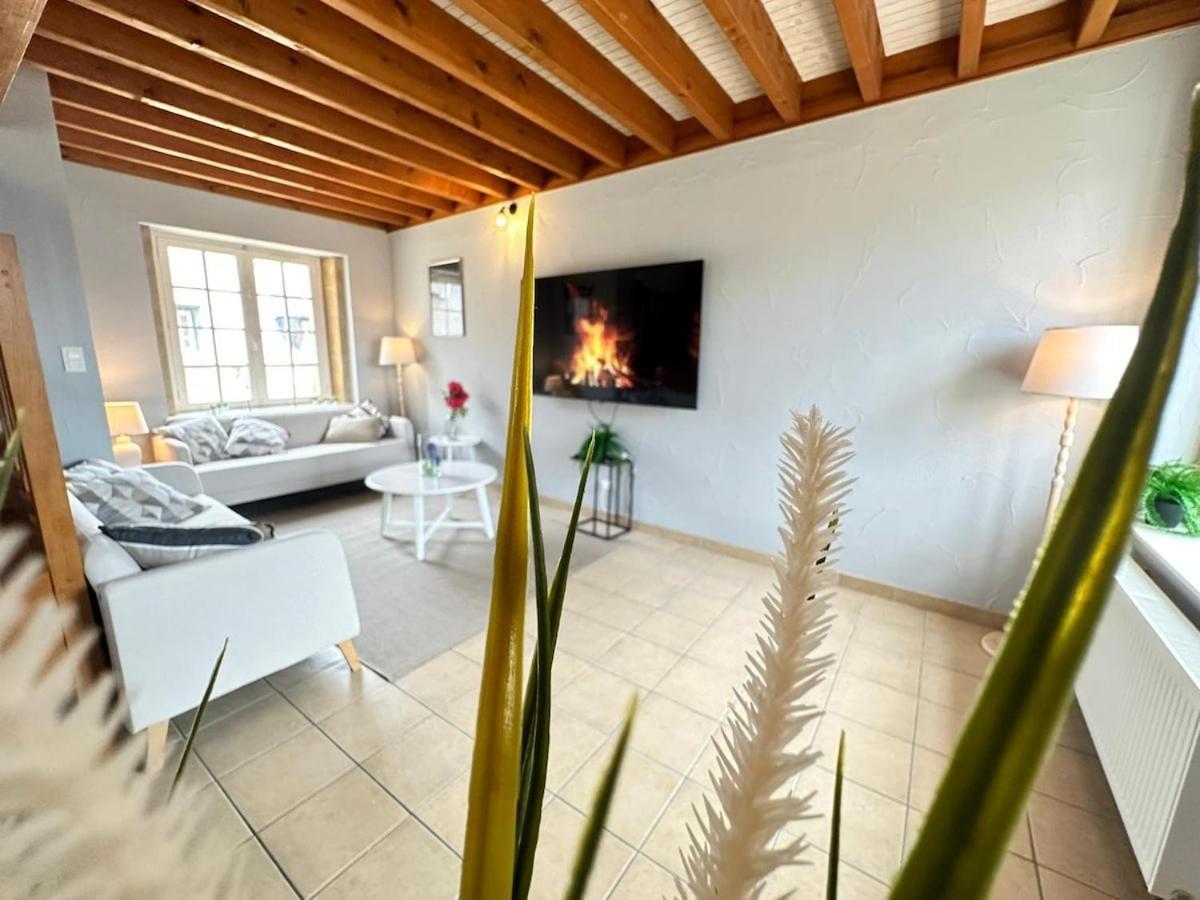 S Bayleved'Air Duplex Vue Chateau, Balneo Et Sauna Sedan Bagian luar foto