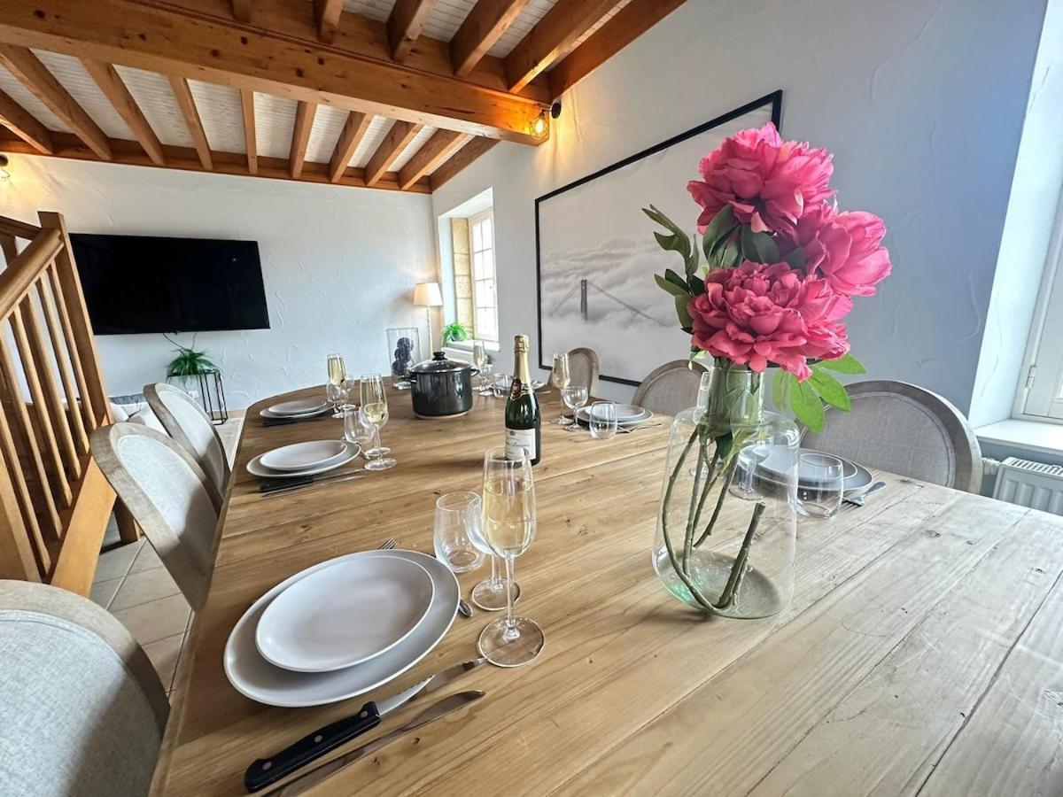 S Bayleved'Air Duplex Vue Chateau, Balneo Et Sauna Sedan Bagian luar foto