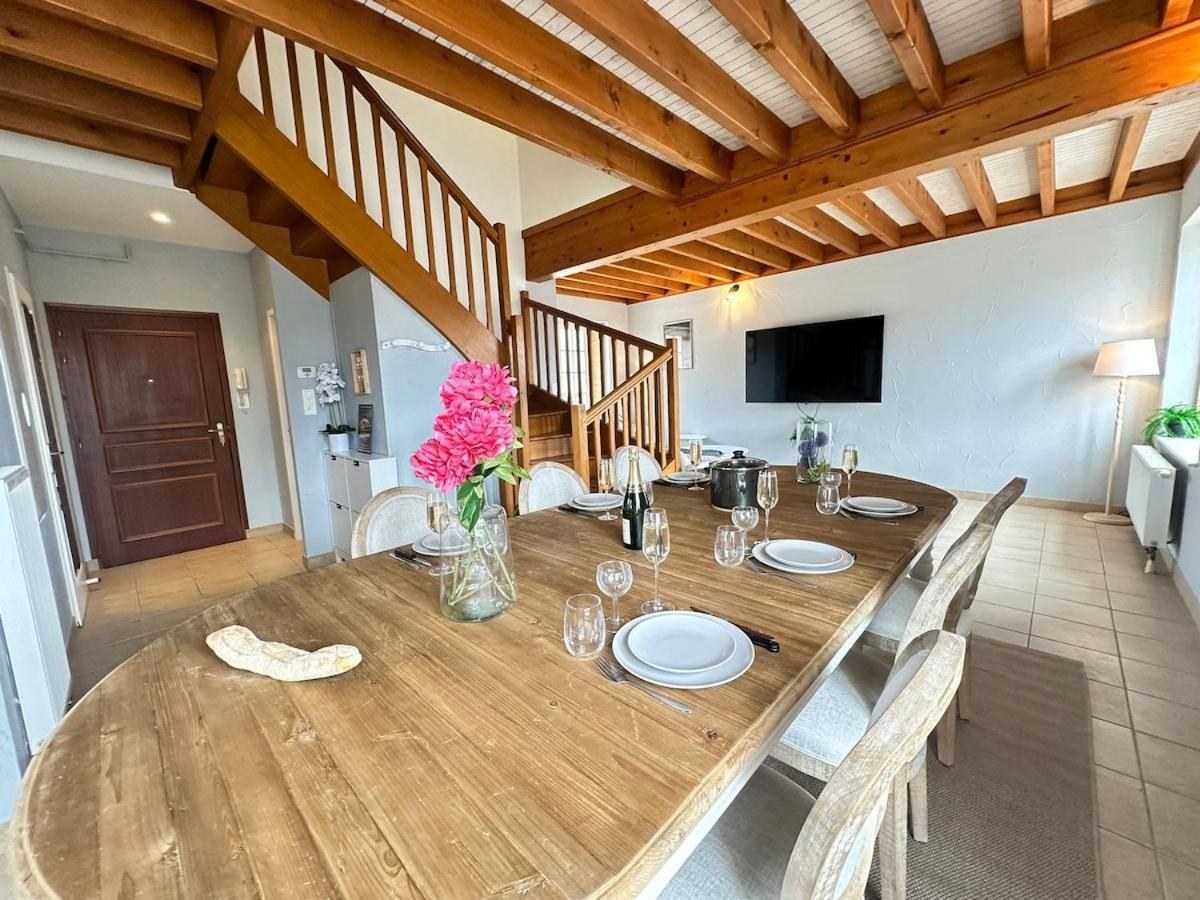 S Bayleved'Air Duplex Vue Chateau, Balneo Et Sauna Sedan Bagian luar foto