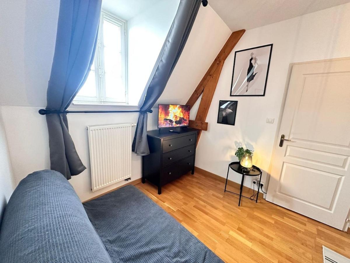 S Bayleved'Air Duplex Vue Chateau, Balneo Et Sauna Sedan Bagian luar foto